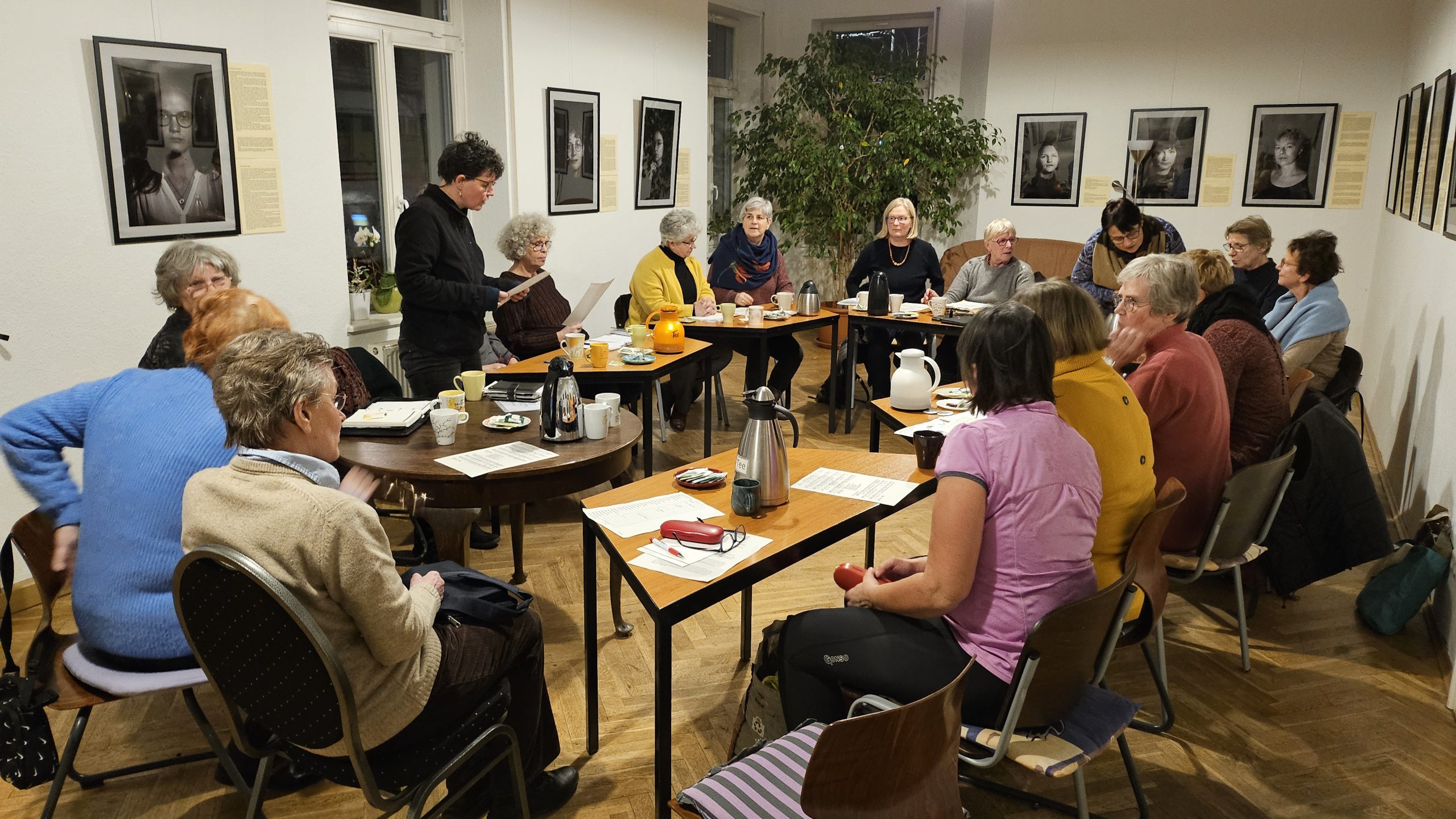 OMAS GEGEN RECHTS.DRESDEN Gruppentreffen