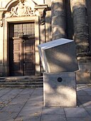 Denkmal "Steine des Anstoßes" vor der Kreuzkirche Dresden